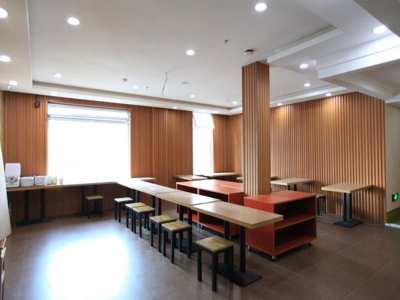 Greentree Inn Liaoning Dalian Railway Station South Shengli Square Express Hotel Exterior photo