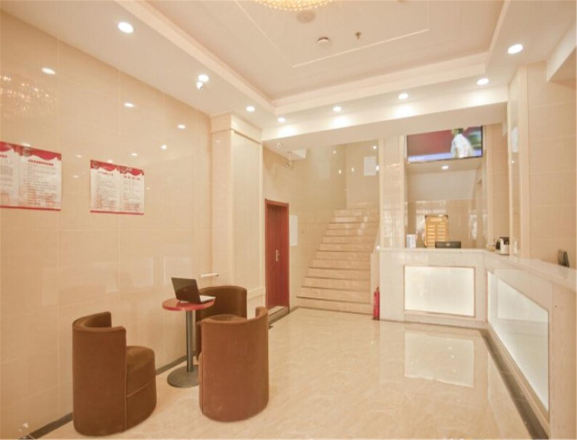 Greentree Inn Liaoning Dalian Railway Station South Shengli Square Express Hotel Exterior photo